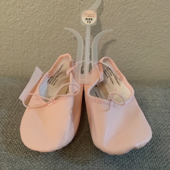 NWT - Ballet Freestyle Shoes "Pink" US Size 13 - Picture 2 of 6